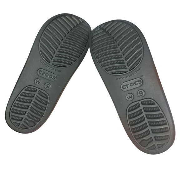 CROCS women’s Black Slide Sandals with Medical Charms - Picture 4 of 4